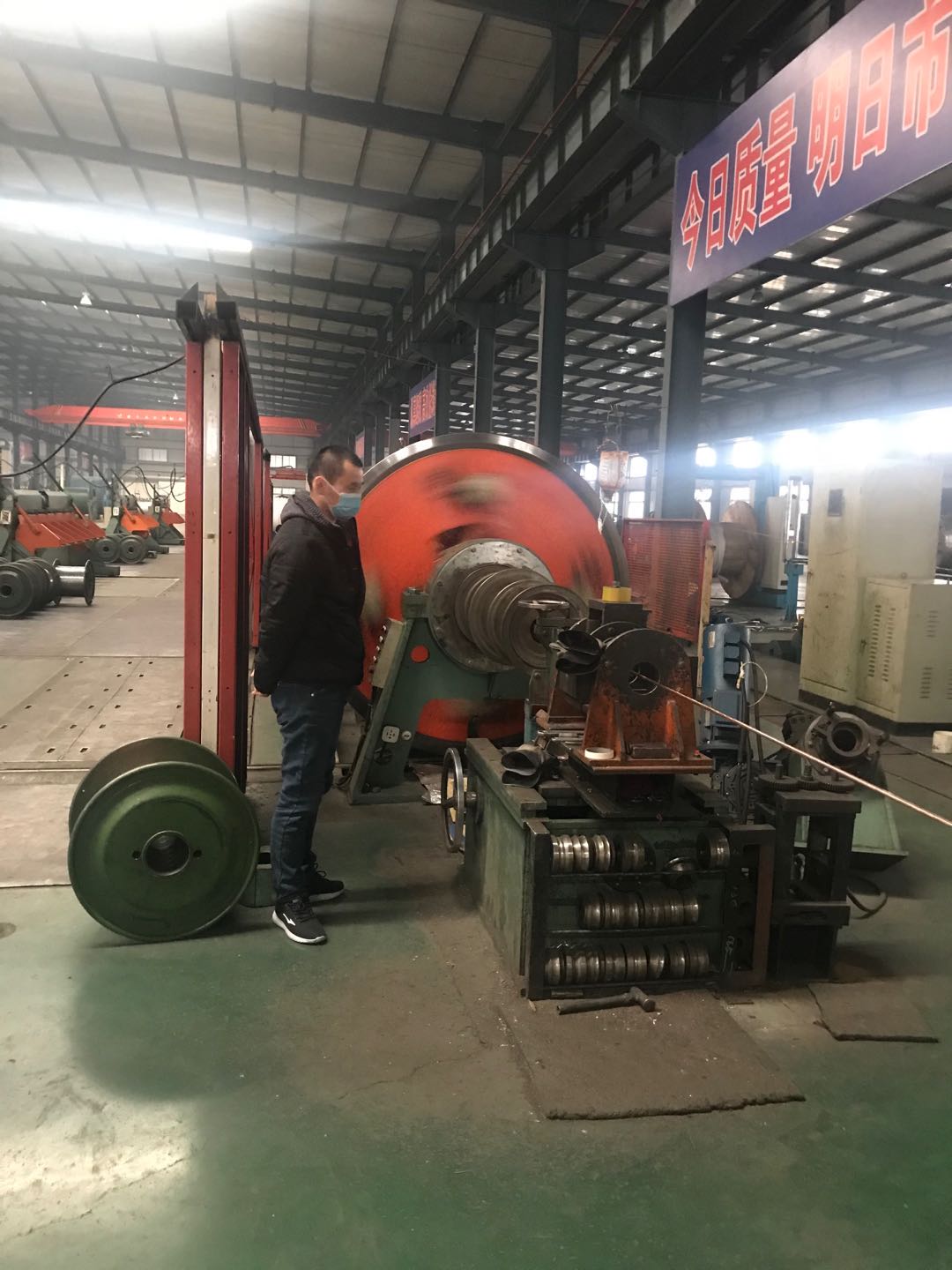 半島電纜：一手抓疫情防控，一手抓復工復產(chǎn)，內(nèi)外兼顧，眾志成城.jpg